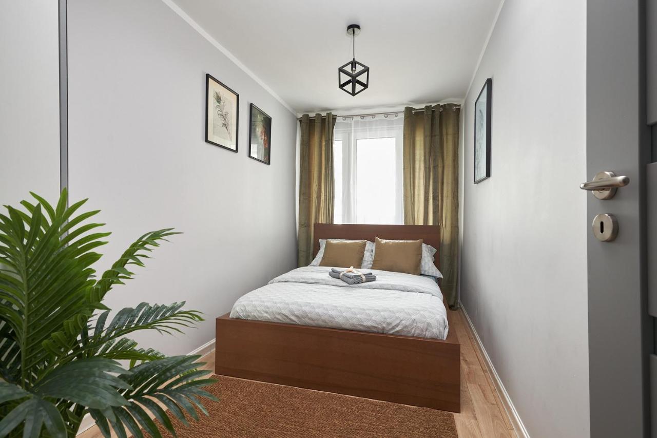 Kuznicza Apartment - 300M Main Square ~ Self Check-In 24H Wroclaw Dış mekan fotoğraf